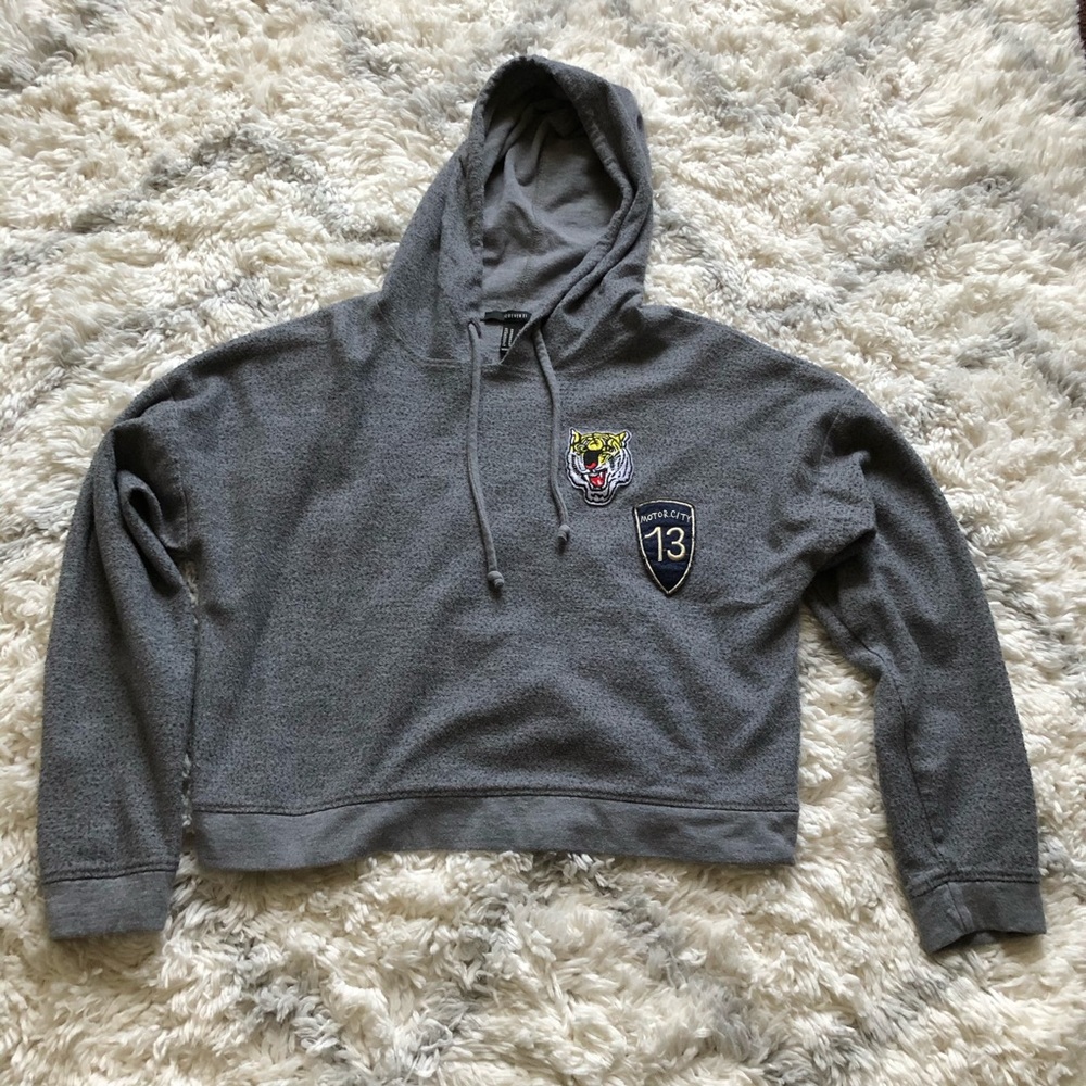 Cropped patched Hoodie